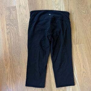 Athlete Black Cropped Leggings S